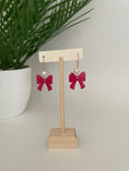 Load image into Gallery viewer, Fuschia bow earrings