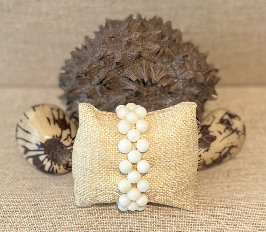 White Tagua Nut Stretchable Bracelet