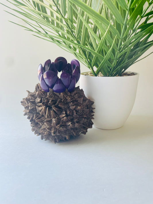 Handmade Purple Teardrop Tagua Nut Stretchable Bracelet – Sustainable Vegetable Ivory Jewelry