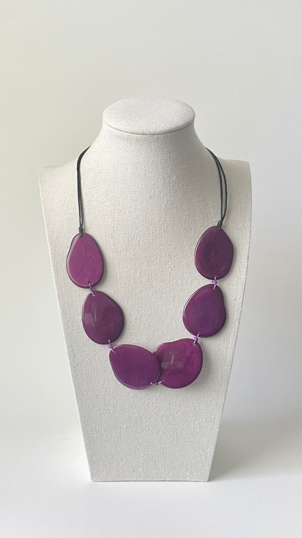 Handmade Violet Tagua Nut Adjustable Necklace | Sustainable Eco-Jewelry