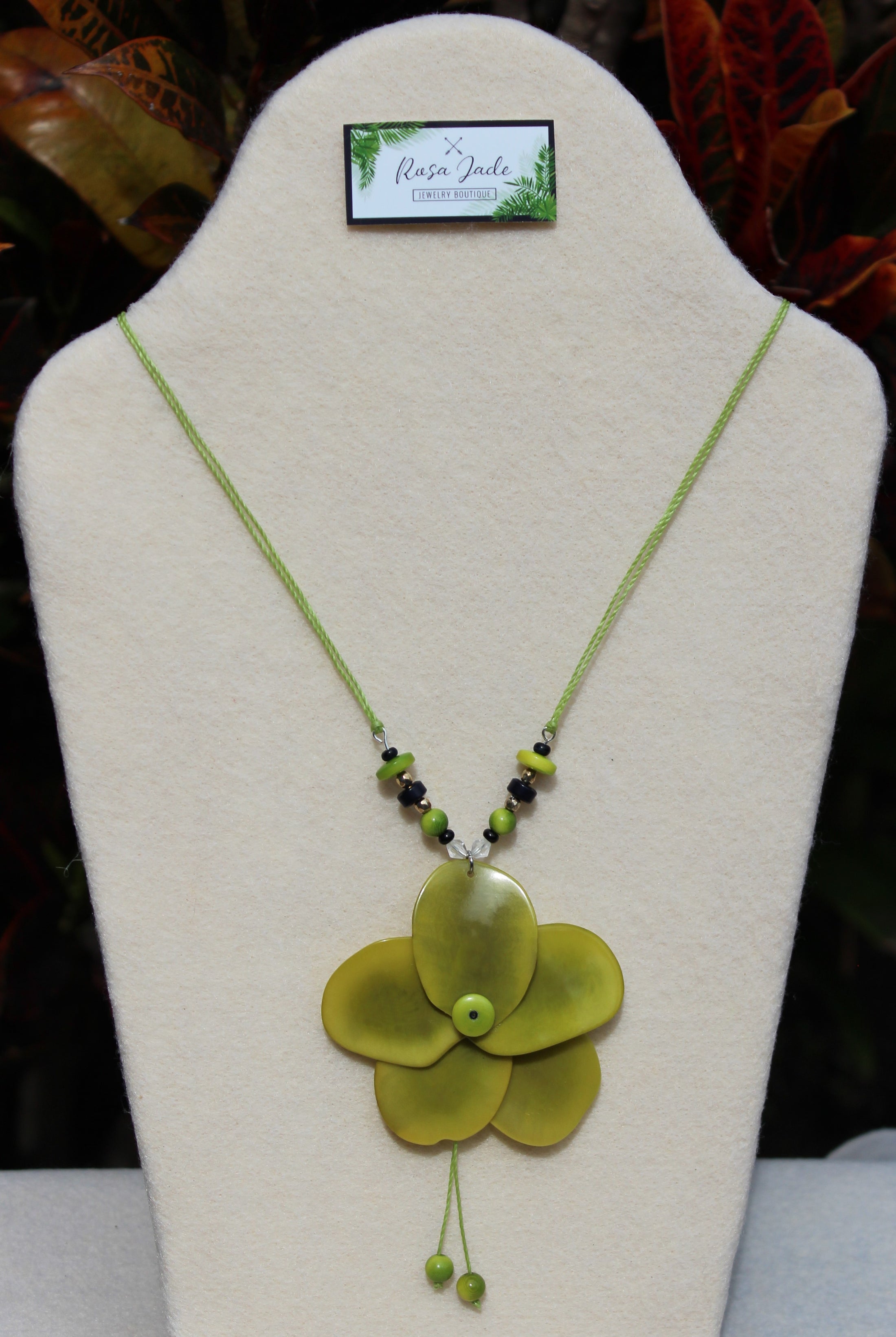 Green Tagua Nut Rose