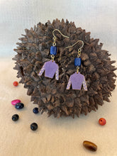 Load image into Gallery viewer, Light Purple Tagua Nut Jockey Silk Derby Earrings
