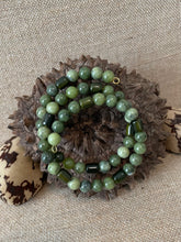 Load image into Gallery viewer, Tagua Nut and Jade Memory Wire Bracelet
