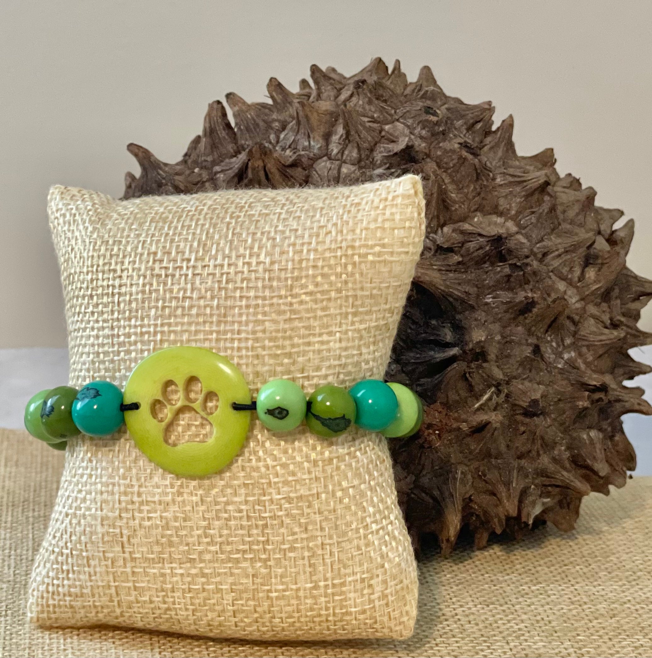 Lime Green Carved Paw Tagua Nut and Açaí Seeds Bracelet