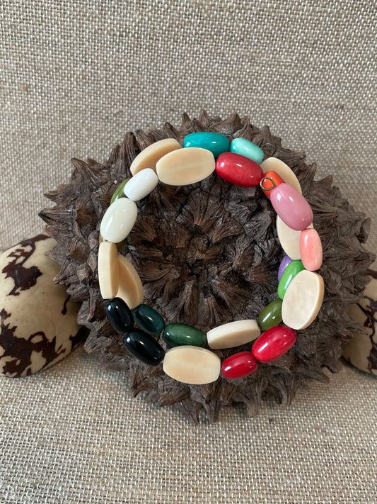 Artisanal Beige Multicolor Tagua Nut Memory Wire Bracelet | Eco-Friendly Handmade Jewelry