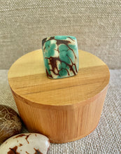 Load image into Gallery viewer, Teal Tagua Nut Statement Ring
