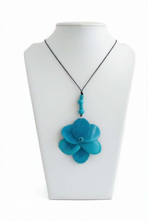 Turquoise_Tagua_Rose_Spring_Winter_Necklace